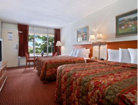 Garden Inn Fredricksburg South フレデリックスバーグ 部屋 写真